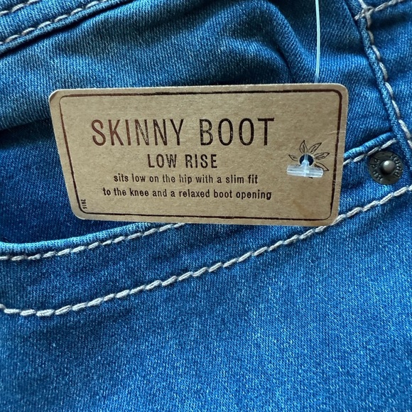 Mudd Girls Skinny Boot Low Rise Jeans NWT - Size 15 (Juniors) - Picture 4 of 7